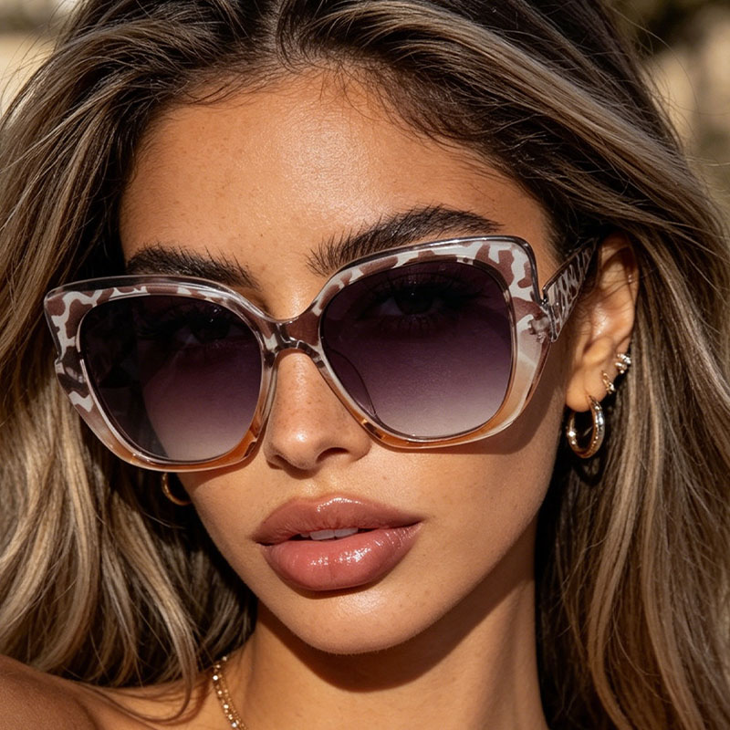 1Pc Niche Trendy Brand Pink Le - đánh giá và giá Streetwear Brand With Eye