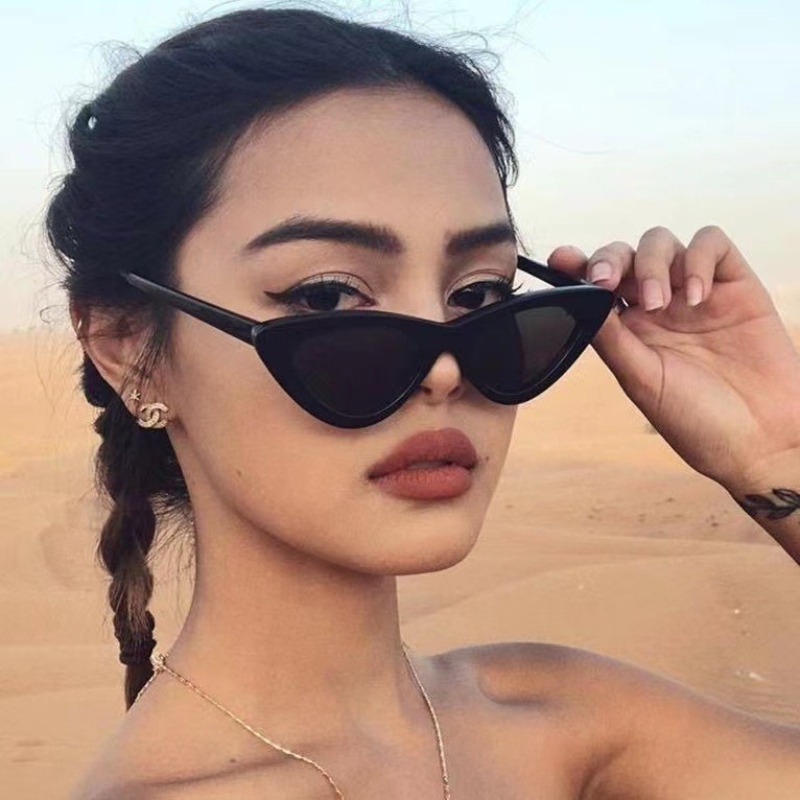 Sexy Small Triangle Cat Eye Su - đánh giá và giá Streetwear Brand With Eye