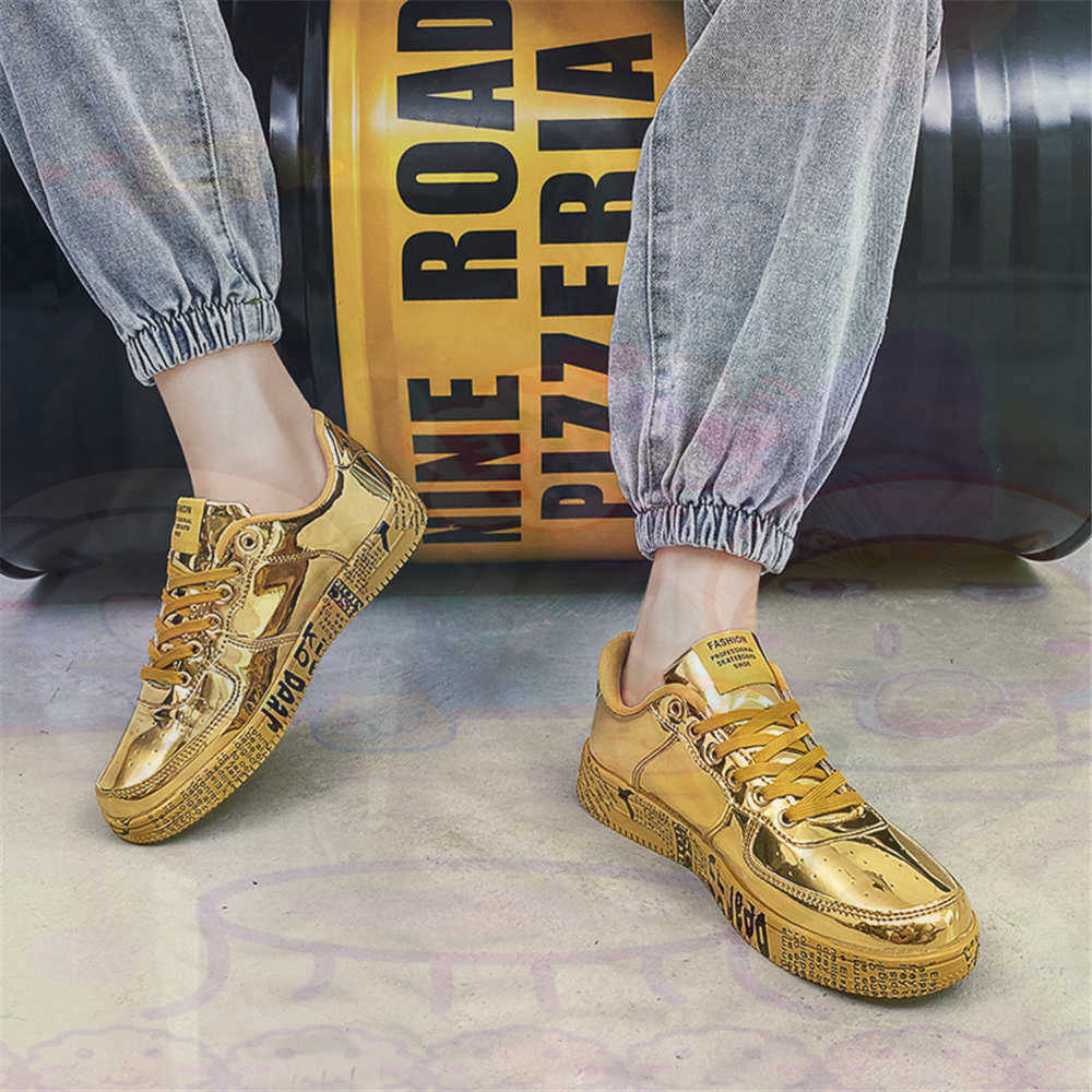 Round Foot Size 45 Sneakers Wh - đánh giá và giá Streetwear Brand Canada